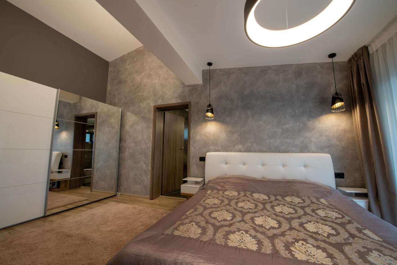 Casa Florida Villa Brasov Luaran gambar
